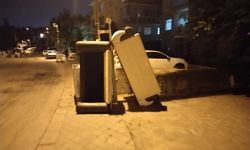 Mahalleyi çöplüğe çevirdiler!