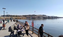 Mogan Gölü yazın da Ankaralıların gözdesi oldu