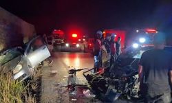 İznik'te iki otomobil kafa kafaya çarpıştı: 2 ölü, 7 yaralı