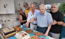 Asrı geride bıraktı! 101 yaşındaki Yusuf Çobanoğlu'ndan dikkat çeken tavsiyeler