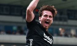 Kırmızı karta rağmen kazandılar! Beşiktaş Hradec Kralove deplasmanından gülerek döndü