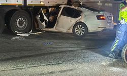 Hatay'da makaslayan tır faciaya neden oldu: 1 ölü, 5 yaralı