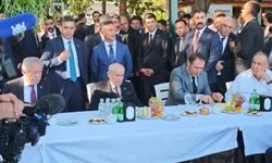 Bahçeli Ahlat'ta Vatandaşlarla Buluştu: Yarın Malazgirt'e Geçiyor