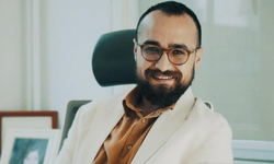 Savaş Satış kimdir? Savaş Satış oyadığı filmler neler? Savaş Satış gözlük