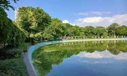 Başkent'in yeşil vahası Gençlik Parkı yazın da gözde mekânı