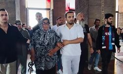 Trabzonlular Amed maçı öncesi Anıtkabir'e geldi!