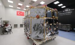Ay yolculuğu için geri sayım: Türkiye'nin yerli uzay aracı test aşamasında!