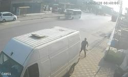 Adana’da feci kaza: Minibüsün çarptığı 11 yaşındaki çocuk yoğun bakımda