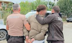 Önce gazetecilere tepki gösterdi, sonra suçu diğer şüpheliye attı