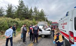 Aydın’da otomobil ile kamyonet çarpıştı: 1 ölü, 2 yaralı