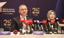 Abdulhamit Gül’den Cumhurbaşkanı Erdoğan’ın yeniden adaylığına ilişkin açıklama: “Hukuki bir engel bulunmamaktadır”