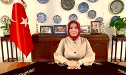 Ayşe Hilal Sayan Koytak kimdir, nereli? Eşi kim, Fatma Betül Sayan Kaya’nın neyi oluyor? Eğitimi nedir?