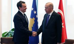 Cumhurbaşkanı Erdoğan, Kosova Başbakanı Kurti ile Türkevi’nde görüştü
