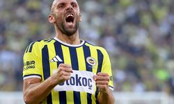 Kadıköy’de 8 gollük gece: Fenerbahçe farka koştu Vedat Muriqi dörtledi