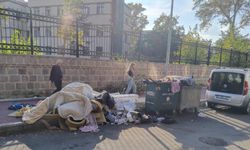 Ankara sokakları çöplük mü?