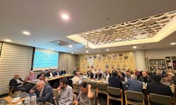 Bursa'da ekonomi masaya yatırıldı! Dünyanın ve Türkiye'nin önündeki tablo konuşuldu