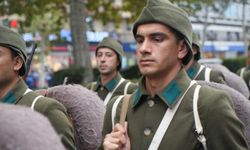 Ankara'da 29 Ekim'e özel görkemli geçit töreni: Binlerce kişi Cumhuriyet için buluştu!