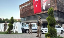 Çukurova Belediyesi’ne jandarma operasyonu: Çok sayıda kişi hakkında gözaltı kararı