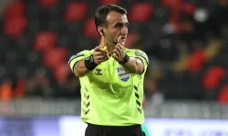 Atilla Karaoğlan kimdir? Aslen nereli? Babası kimdir nerelidir? Evli mi? Ne iş yapıyor? Hangi takımlı? Nerede yaşıyor?