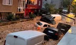 İstanbul'da şiddetli yağış alarmı: Valilik hafta sonu eğitim ve sınavlara ara verdi