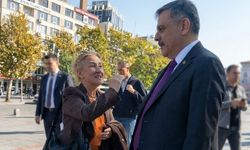 Ankara’da sokakta yürürken İçişleri Bakanı ile karşılaşabilirsiniz!