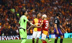 Galatasaraylı Torreira Barcelona maçında sakatlandı!
