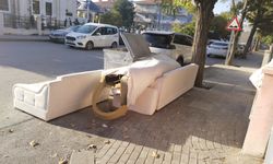 Subayevleri Mahallesi eşya çöplüğüne döndü!