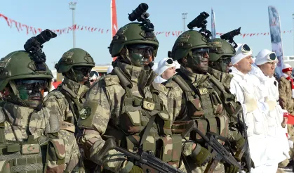 İsrail'den çarpıcı Türkiye iddiası: Suriye’de 20 binden fazla Türk askeri var!