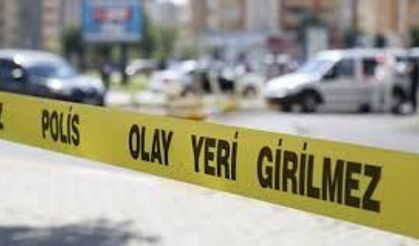Didim’de kahreden olay! Amcasına ait silahla oynayan 7 yaşındaki çocuk hayatını kaybetti