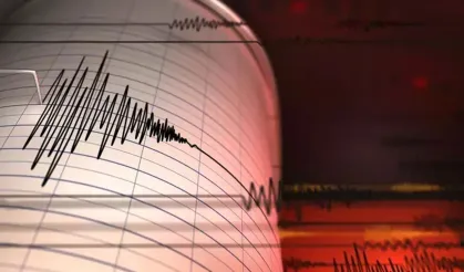 Ankara’daki deprem anı kameralara böyle yansıdı