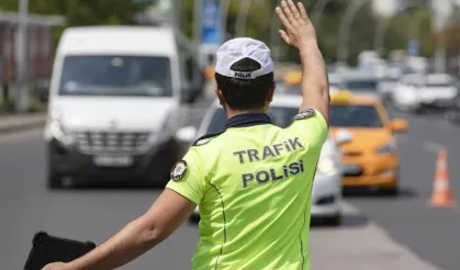 30 Ağustos'ta Ankara'da bu yollar kapalı! İşte 2026 Zafer Bayramı trafik düzenlemesi