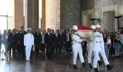 ASMMMO’nun yeni yönetimi Anıtkabir’i ziyaret etti