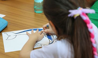 Özel Okullara Büyük Şok! Ücretsiz Ders Kitabı Kullanmayana Cezalar Yolda!