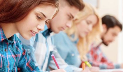 Öğrenciler için kaçırılmayacak fırsat: İşte çıkma ihtimali en yüksek 8 burs