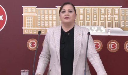 CHP'de yaprak dökümü büyüyor! Burcu Köksal AK Parti'ye geçme iddiası ortalığı karıştırdı