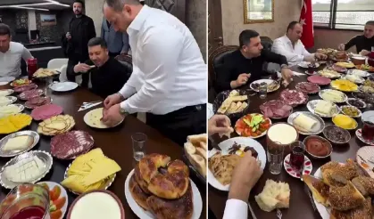 Oto galeride mükellef sofra... Başkan Arı’nın kahvaltısı olay oldu!