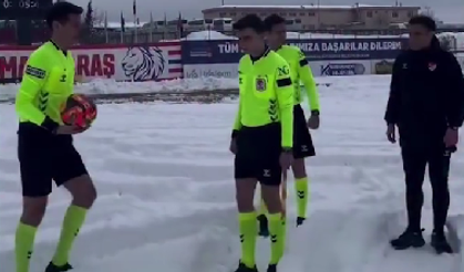 Futbolcular sahaya çıkamadı: Yoğun kar nedeniyle o maç iptal edildi!