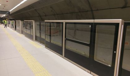 Gazeteci Bayram Polat İstanbul’da görüntüledi: Güvenlikli metro biniş sistemi dikkat çekti