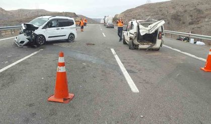 Niğde-Pozantı Otoyolu’nda feci kaza: 8 yaşındaki çocuk hayatını kaybetti