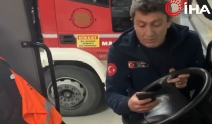 Kendi evinde yangın var sandı, doğum günü pastasıyla karşılaştı