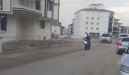 Ankara’da film gibi kovalamaca: Polis peşindeyken kornayla arkadaşını selamladı