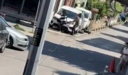 Sokak ortasında korku dolu anlar: Eşini rahatsız ettiğini öne sürdü, kurşun yağdırdı!