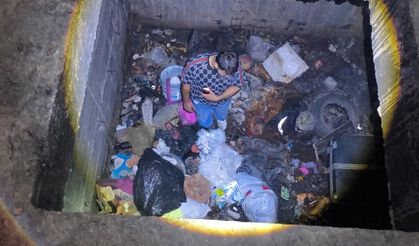 Tuvaletini yapmak için inşaata girdi, yaptığına pişman oldu! 4 metrelik kuyuya düştü
