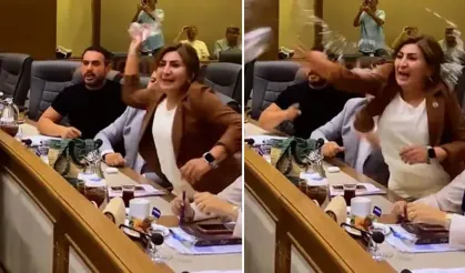 Bursa Büyükşehir Belediye Meclisi'nde İsmet İnönü tartışması: Su şişeleri fırlatıldı, oturum ertelendi