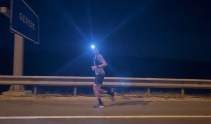 17 yaşındaki Erdem'den Cumhuriyet için büyük başarı! 103 kilometre koştu