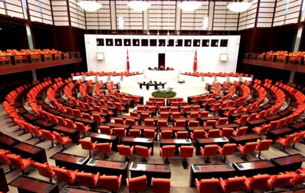 İktidara karşı en sert muhalefet yapan milletvekilleri belli oldu!