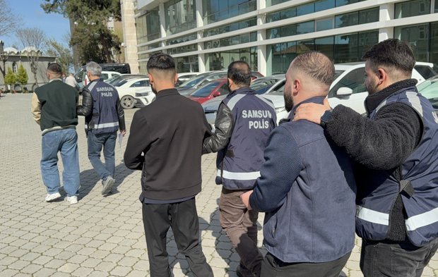 Yanlış hesap sandılar, mekanı kurşunladılar! Gerçeği öğrenip teslim oldular