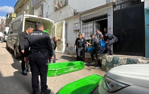 Kan donduran olay: "Cin Ali" evinde ölü bulundu, şüpheli 14 yaşındaki kızı çıktı!