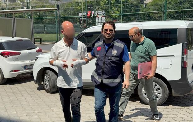 Güzellik merkezinde korku dolu anlar: Gözü dönen adam eski eşini döverek hastanelik etti!