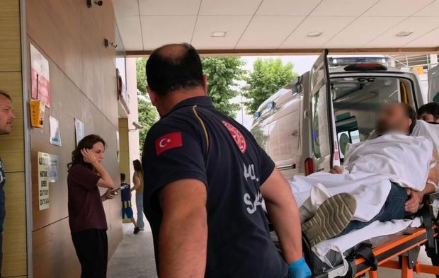 Bursa'da aile içi kavga kanlı bitti! Kayınbirader eniştesini 7 yerinden bıçakladı